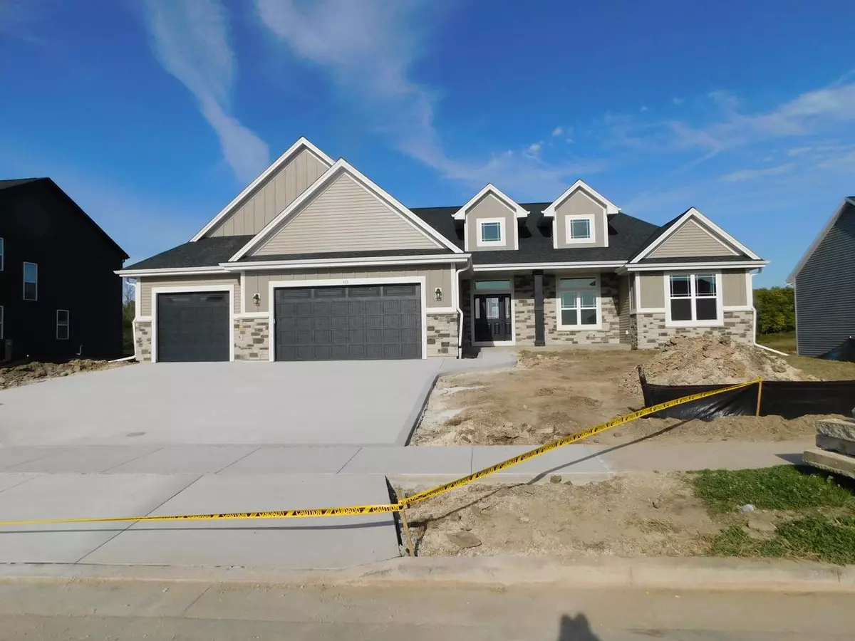 Grafton, WI 53024,875 Kohlwey DRIVE