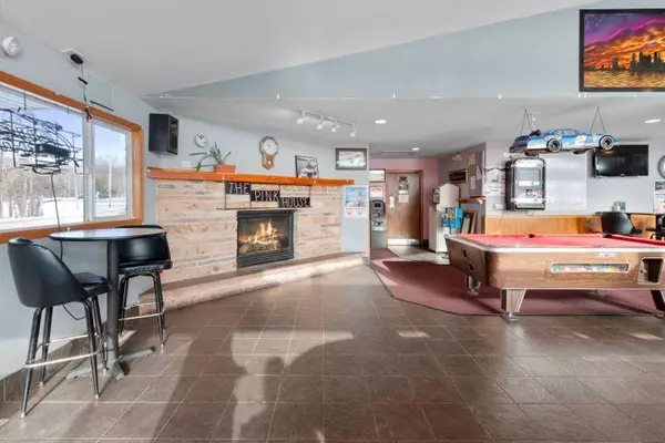 Twin Lakes, WI 53181,201 Lance DRIVE