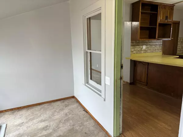 Sturtevant, WI 53177,2527 Wisconsin STREET