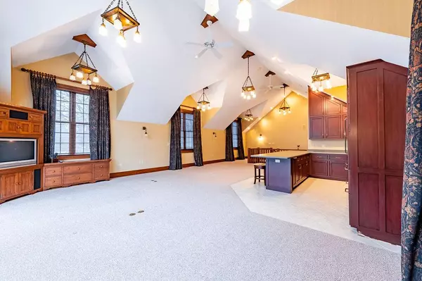 La Crosse, WI 54601,215 26th STREET S