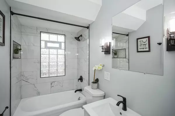 Fredonia, WI 53021,917 Fredonia AVENUE