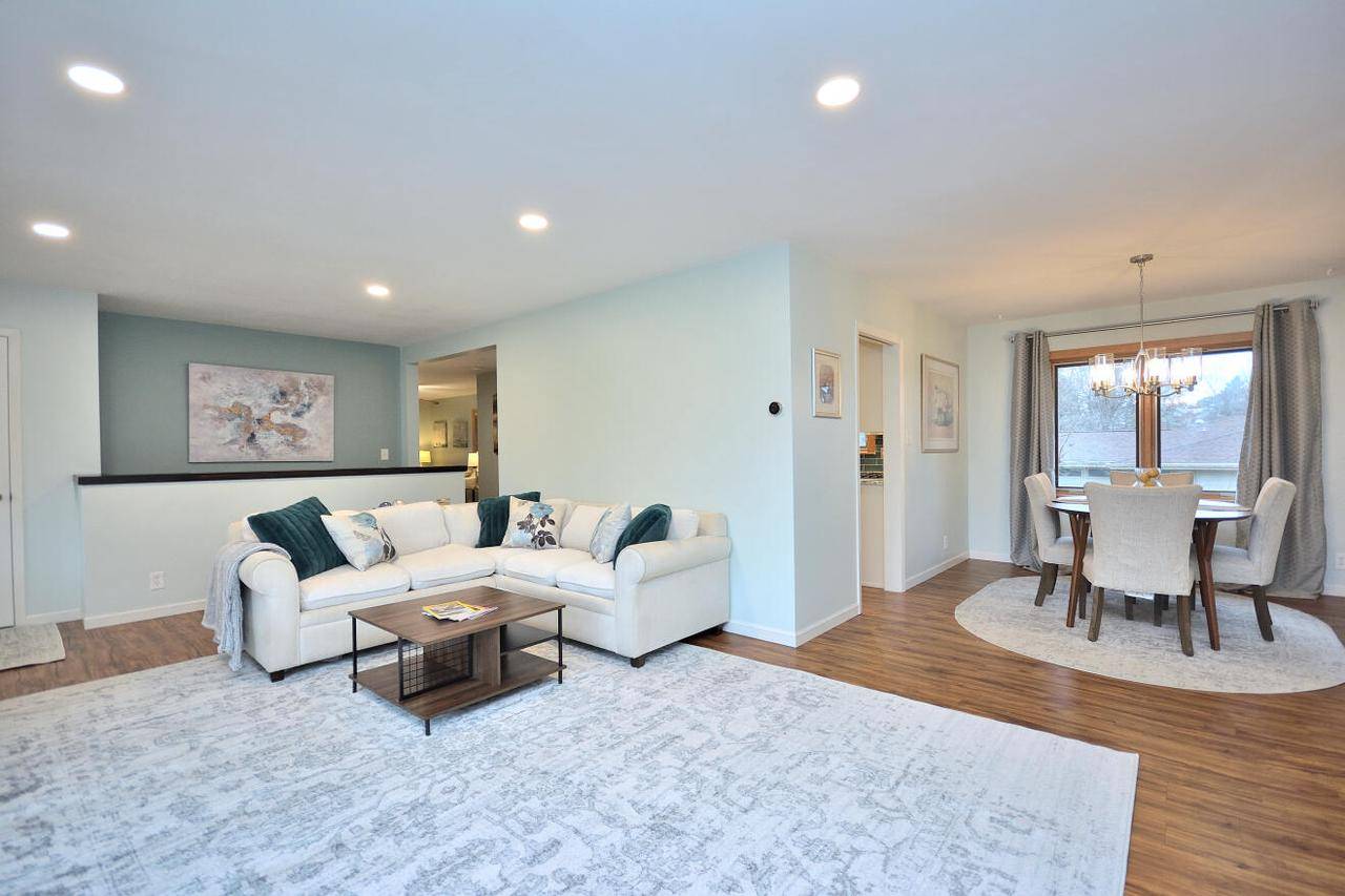 Brookfield, WI 53005,3255 Cullen DRIVE