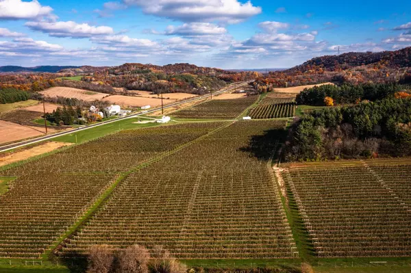 Galesville, WI 54630,W19461 Hwy 53