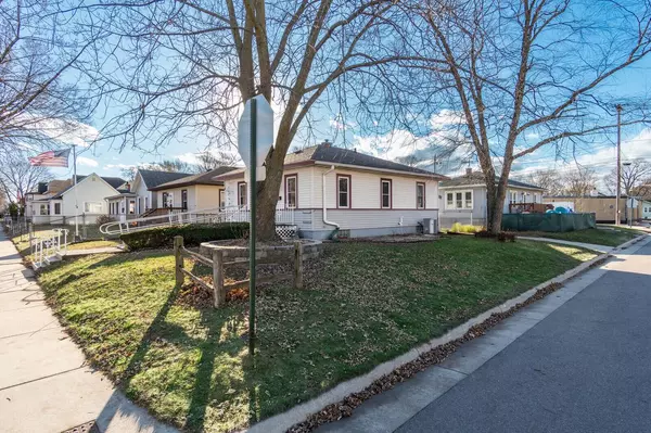 La Crosse, WI 54603,1649 Charles STREET