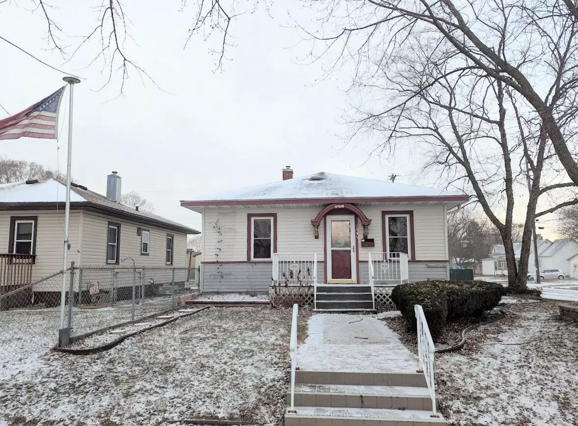 La Crosse, WI 54603,1649 Charles STREET