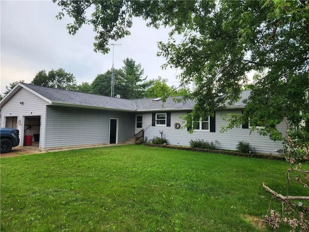 Black River Falls, WI 54615,305 Taylor DRIVE