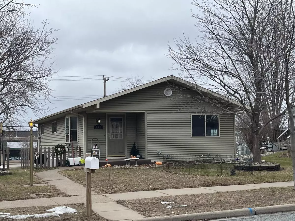 Onalaska, WI 54650,314 3rd AVENUE S