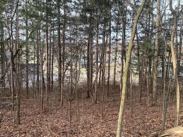 Holmen, WI 54636,1114 MAPLE SHADE COURT