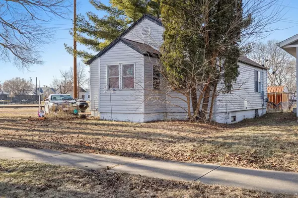 La Crosse, WI 54601,2220 15th PLACE S