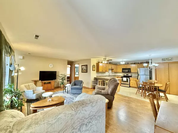 Delavan, WI 53115,423 Betzer ROAD #D