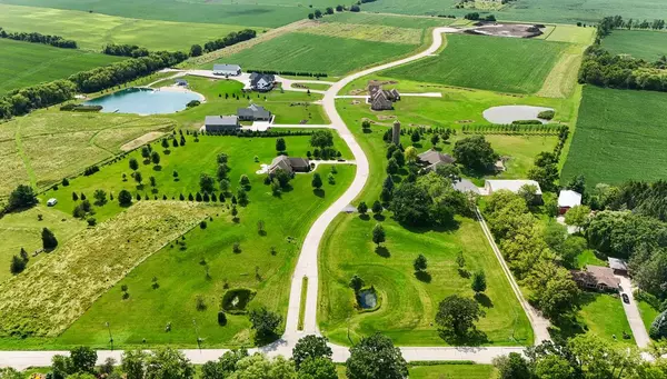 1459 WAUKESHA ROAD, Caledonia, WI 53108