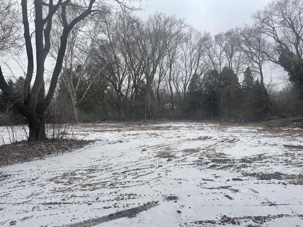 Mequon, WI 53097,11733 N WAUWATOSA ROAD