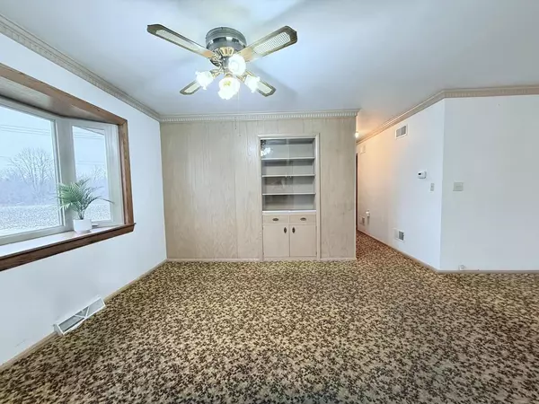 Oak Creek, WI 53154,7644 S Clement AVENUE