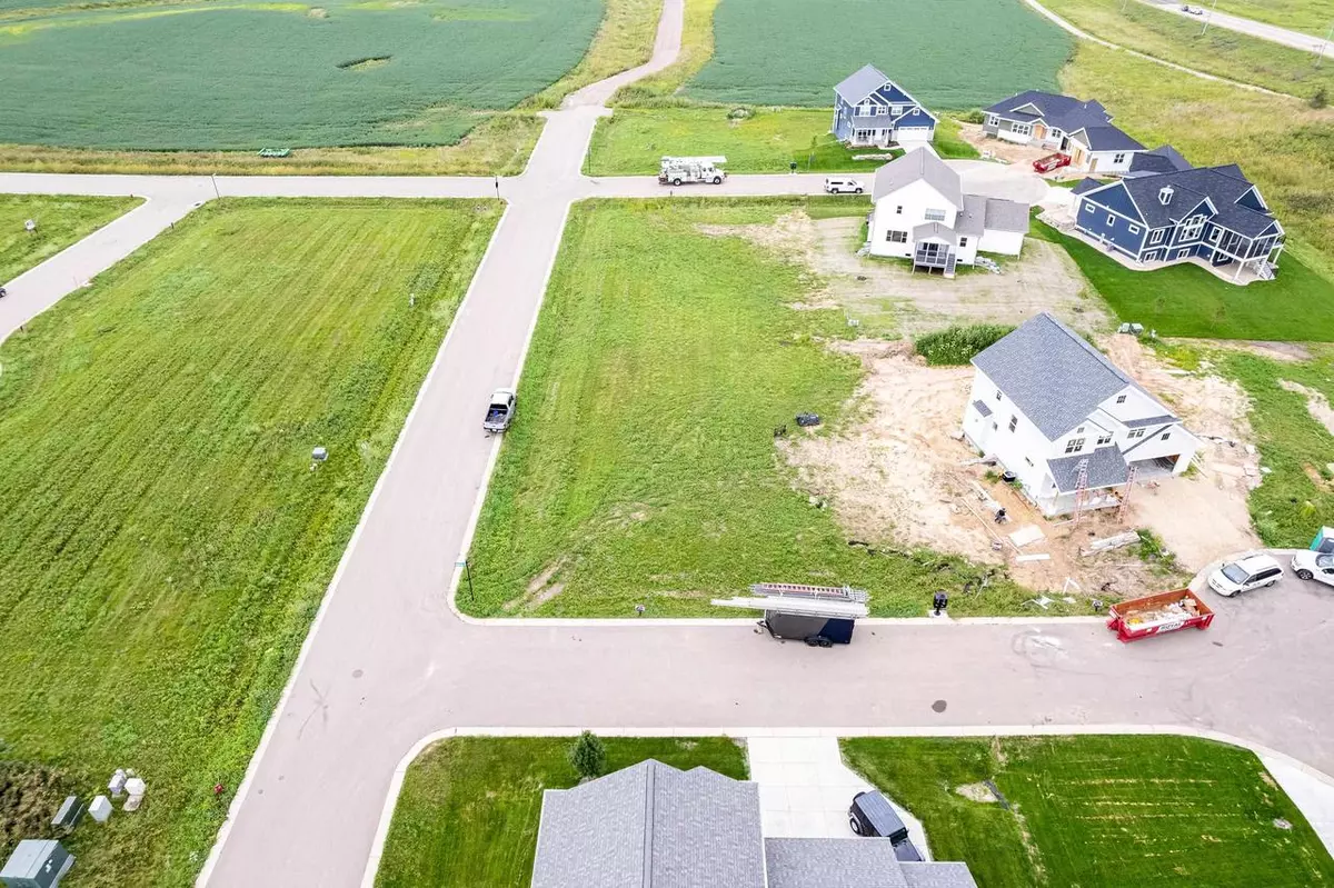 Waunakee, WI 53597,5838 Holstein Court