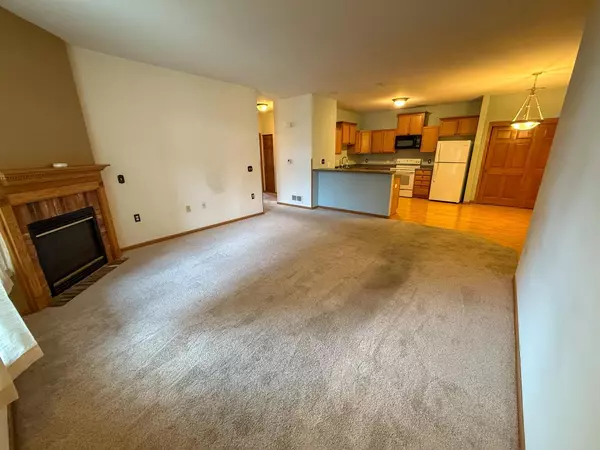 Oak Creek, WI 53154,2331 W Vista Bella DRIVE