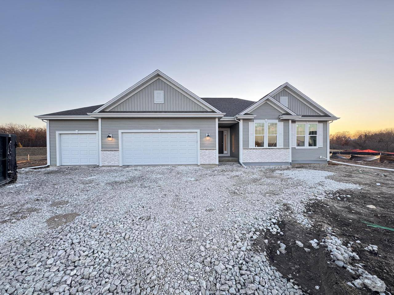 9633 S Sophia COURT, Franklin, WI 53132