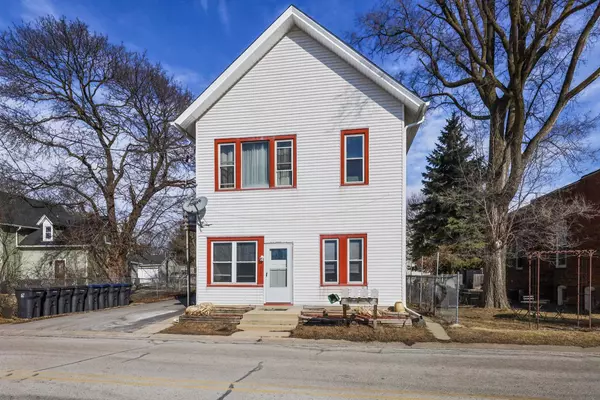 116 W Main STREET, Wales, WI 53183