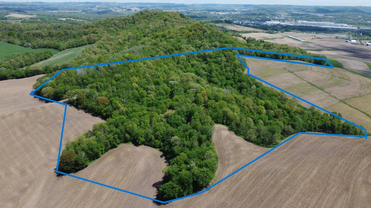 0 H R ROAD, Arcadia, WI 54612