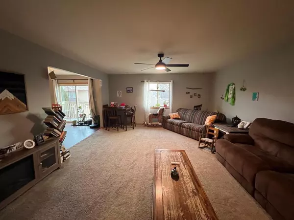 Delavan, WI 53115,219 Franklin STREET #3L