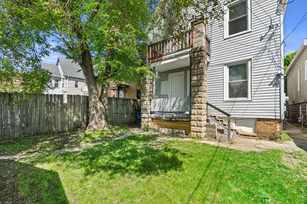 Milwaukee, WI 53204,2321 W Mitchell STREET #2323
