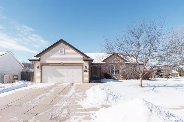 700 Chadwick DRIVE, Watertown, WI 53094