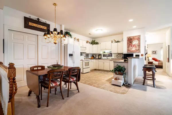 Oak Creek, WI 53154,8525 S Bedford WAY