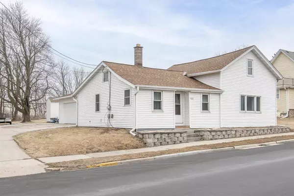1616 Fond Du Lac AVENUE, Kewaskum, WI 53040