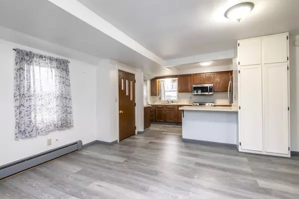 Kewaskum, WI 53040,1616 Fond Du Lac AVENUE