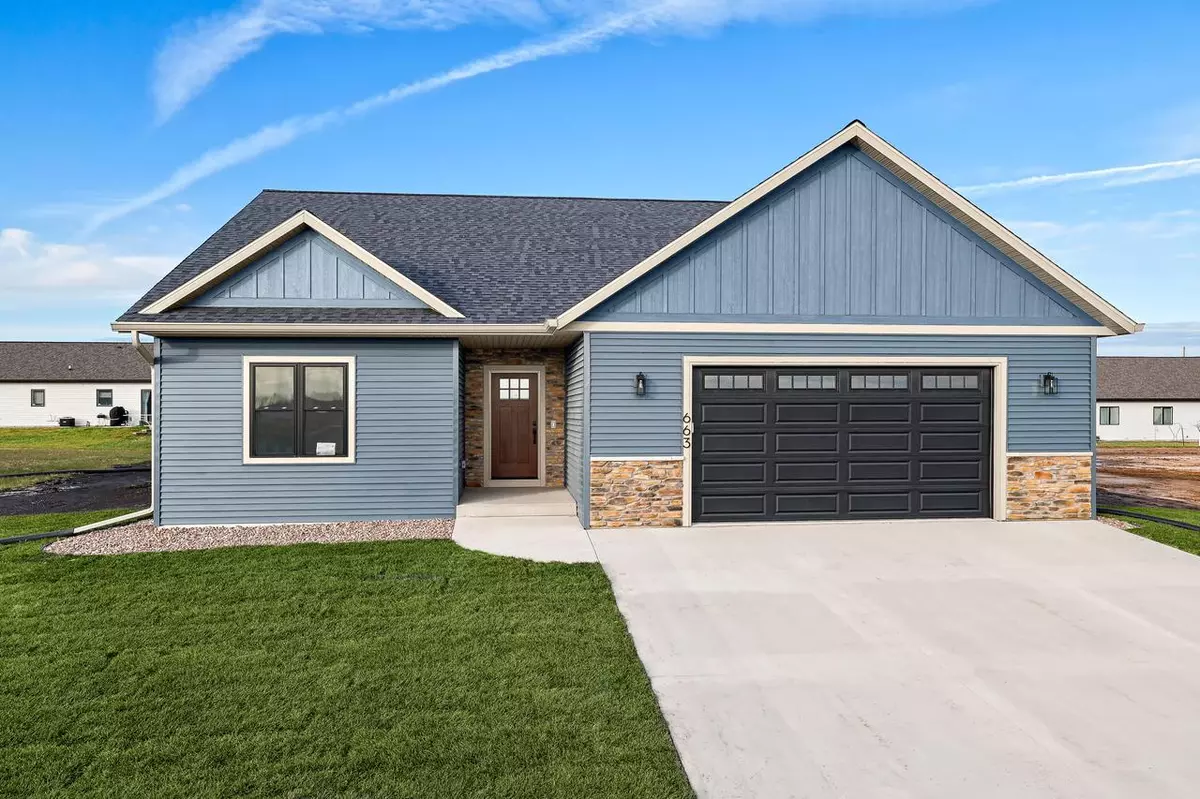 Holmen, WI 54636,663 Boone LANE