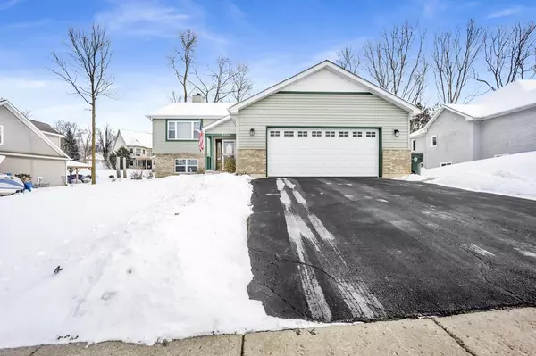 2026 Matthew AVENUE, Twin Lakes, WI 53181