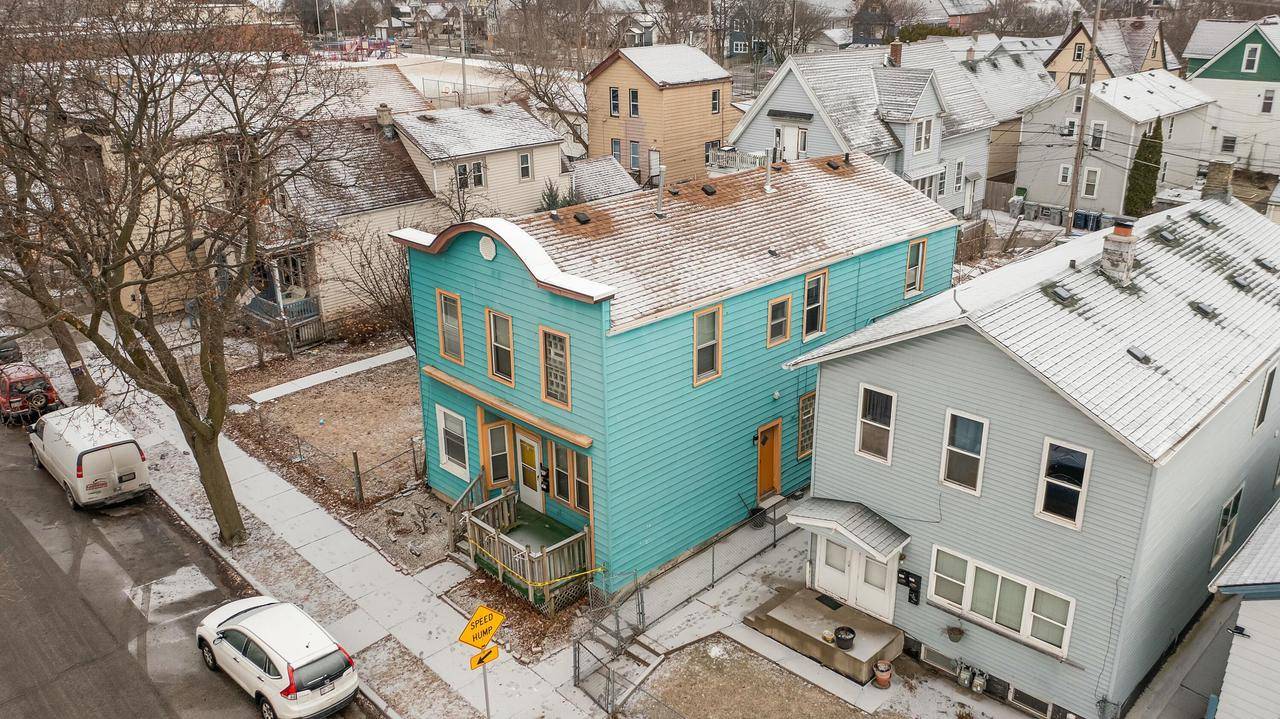 Milwaukee, WI 53204,1425 S 7th STREET #1427