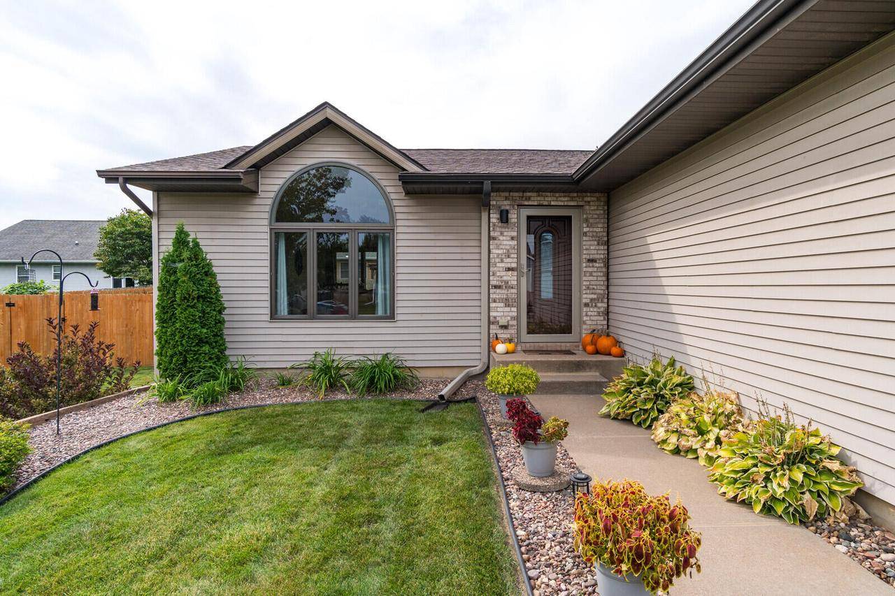 West Salem, WI 54669,112 Meadow LANE N