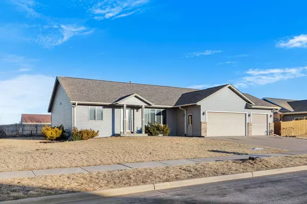 305 Monarch LANE, Holmen, WI 54636