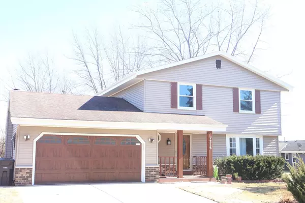 7216 S Tifton DRIVE, Franklin, WI 53132