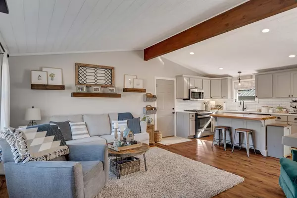 Coon Valley, WI 54623,504 Mahlum STREET