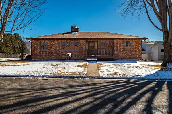 3336 Fairchild STREET E, La Crosse, WI 54601