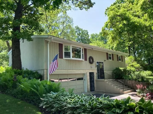 Oregon, WI 53575,1524 Forest Glen