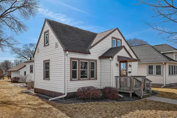 1618 Hyde AVENUE, La Crosse, WI 54601