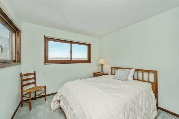 Bristol, WI 53104,21612 121st STREET