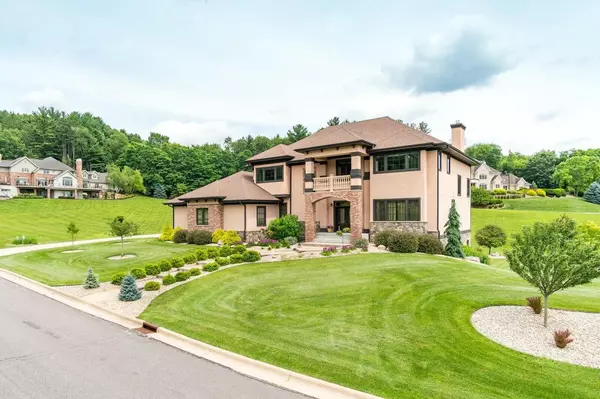 Onalaska, WI 54650,504 Pine Valley COURT