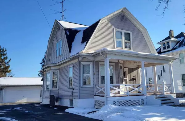 1003 N Fourth STREET, Watertown, WI 53098