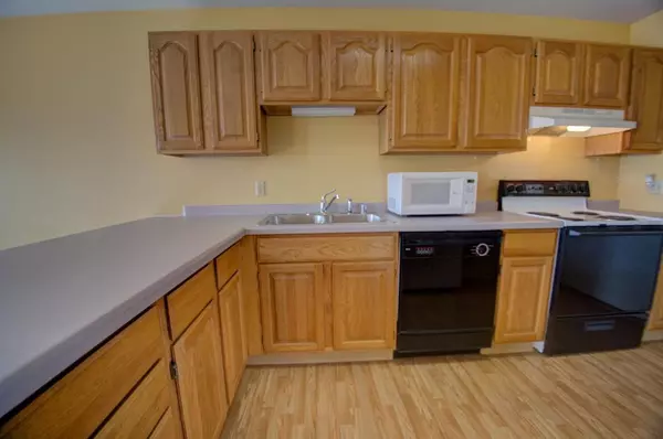 Tomah, WI 54660,1204 Lakeview DRIVE #10