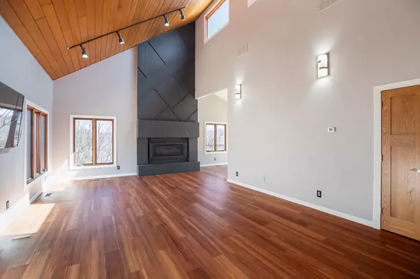 Coon Valley, WI 54623,E4269 US HWY 14