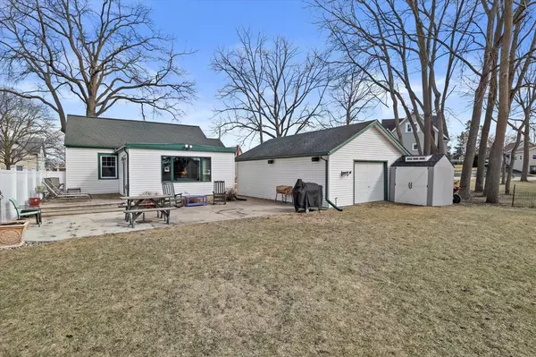 Lannon, WI 53046,7273 N Vine STREET