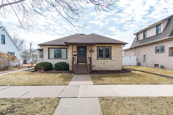 1630 Redfield STREET, La Crosse, WI 54601