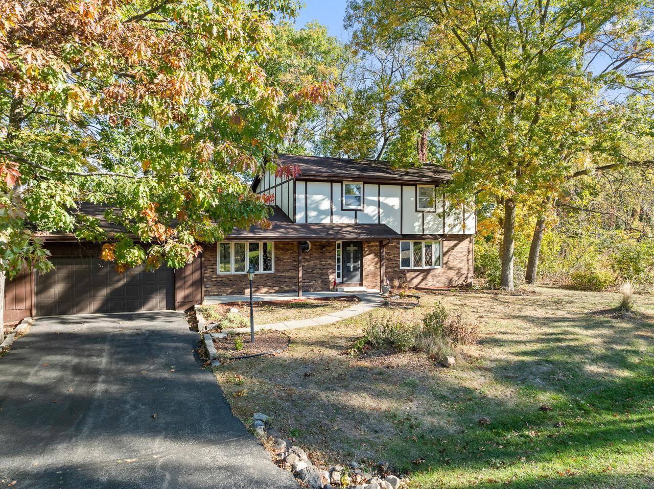552 Wiswell DRIVE, Williams Bay, WI 53191