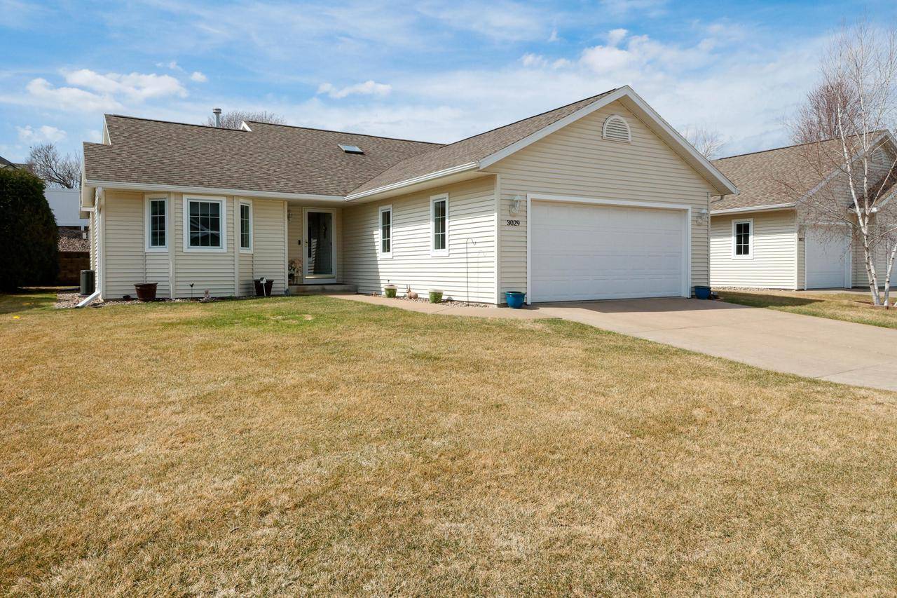 3029 Lakota PLACE, La Crosse, WI 54601