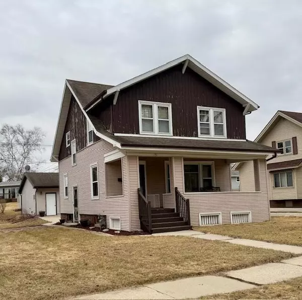 151 Guilford STREET, Sheboygan Falls, WI 53085