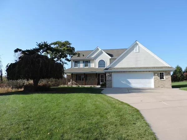 8367 S Benjamin DRIVE, Oak Creek, WI 53154