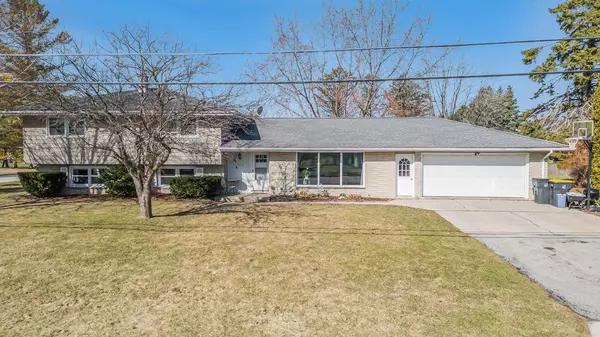 127 Lindale STREET, Belgium, WI 53004